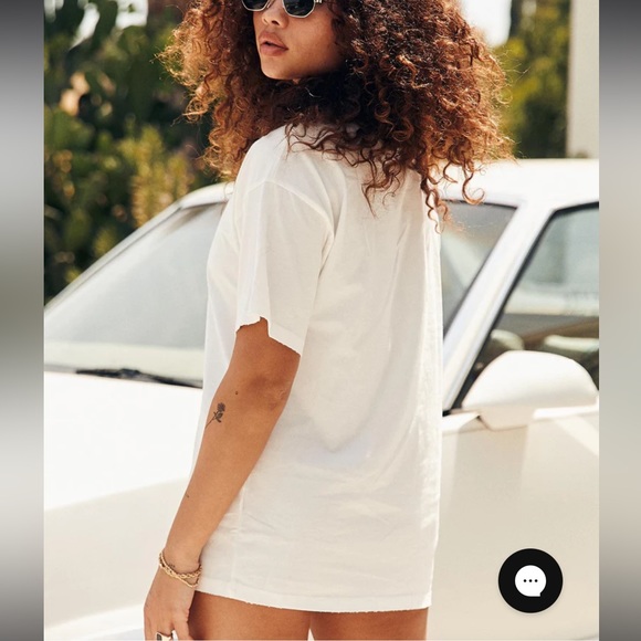 Princess Polly White Graphic Tee - Picture 7 of 9